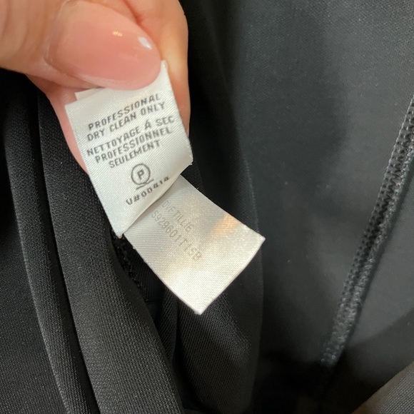 Diane Von Furstenberg DVF Black Tillie Lace Short Romper V Neck Tie Waist 4 - Picture 15 of 15